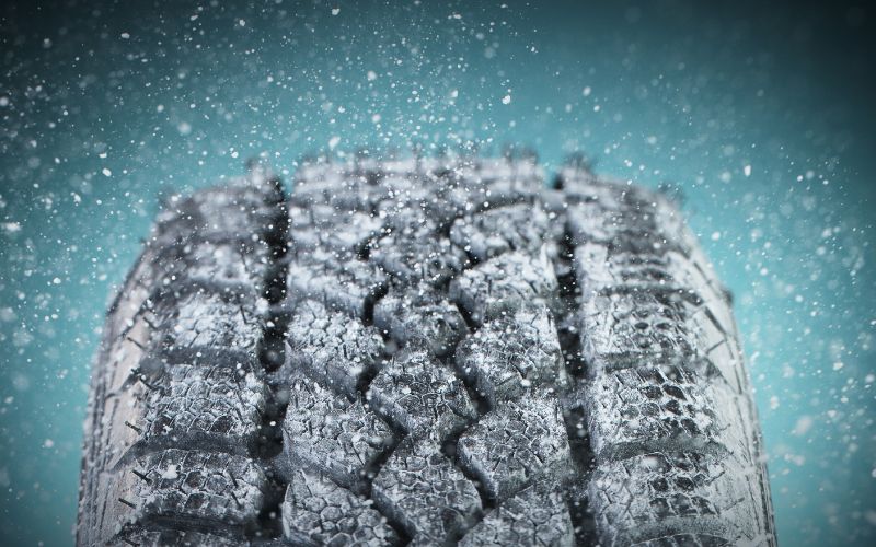 - Trabalhos.jp Pneu de neve no Japão