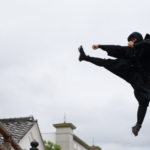 Só no Japão: funcionários da prefeitura de Iga  recebem público vestidos de ninja