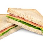 Ex-personalidade da TV é presa no Japão por furtar sanduíche em “konbini”