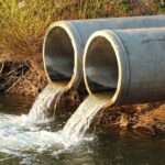 Bebê encontrado morto é localizado em estação de esgoto em Aichi